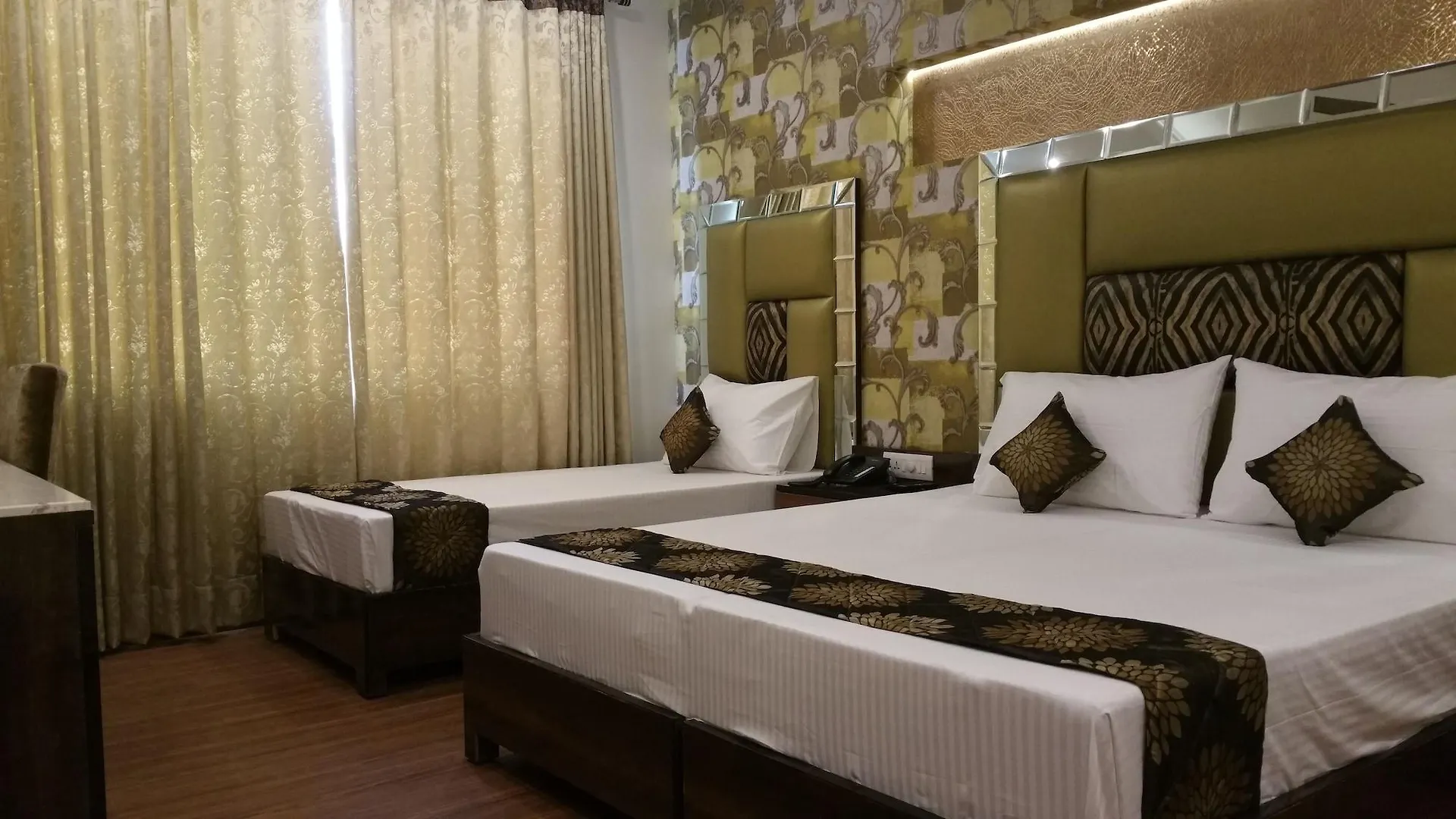 Hotel Sunstar Heritage Delhi  India