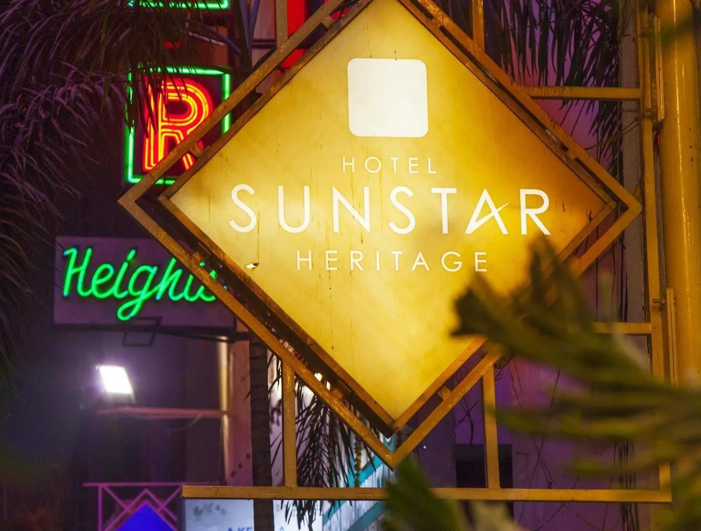 Hotel Sunstar Heritage Delhi