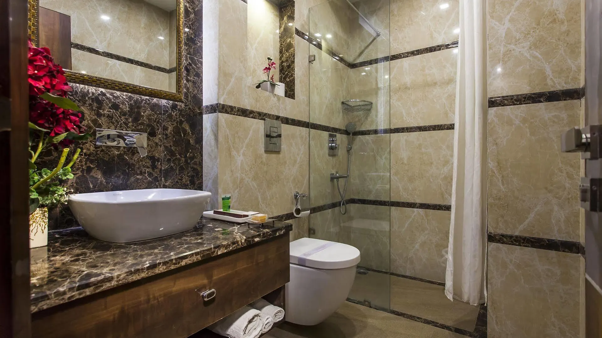 Hotel Sunstar Heritage Delhi  India